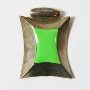 Silver statement pendant with green stone